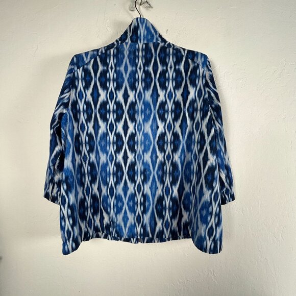 Zenergy By Chico's Womens Blue Ikat Zip Front Jacket Size 3 Stretch 3/4 Sleeve - Picture 2 of 8